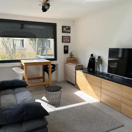 T2 Proche De Grenoble + Parking Gratuit Сент-Эгрев