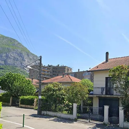 T2 Proche De Grenoble + Parking Gratuit Апартаменты
